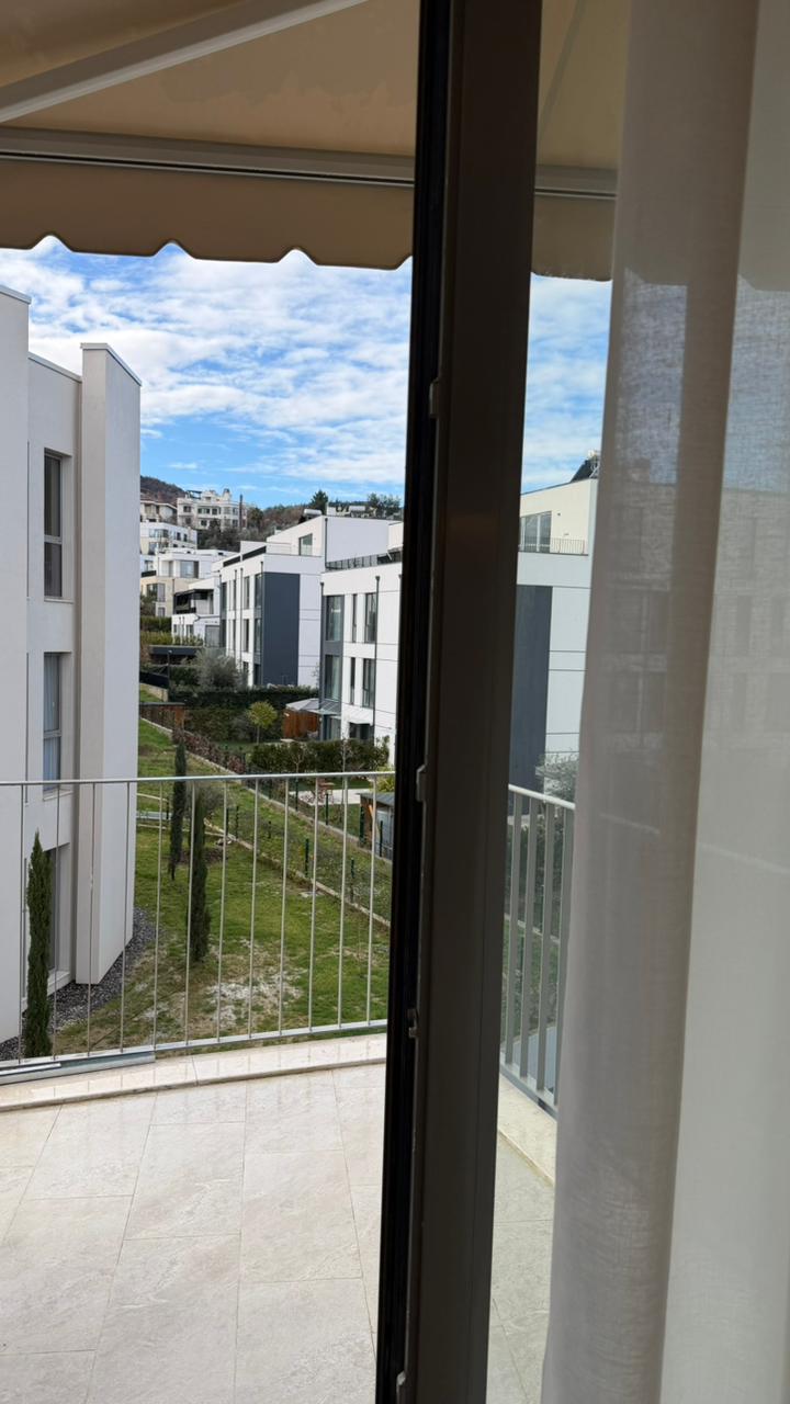 Apartament 2+1 për qera, te Green Valley Residence, Tiranë.