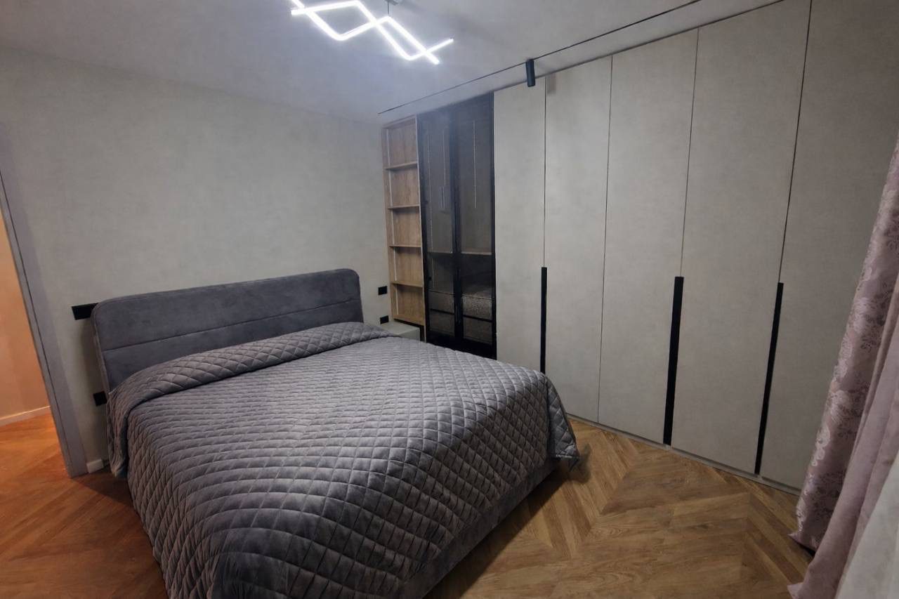 Apartament 1+1 për qera, te Kodra Diellit 1, Tiranë.