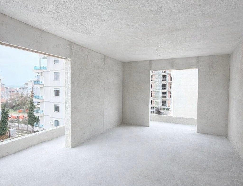 Apartament 1+1 për shitje, në Golem, Durrës.
