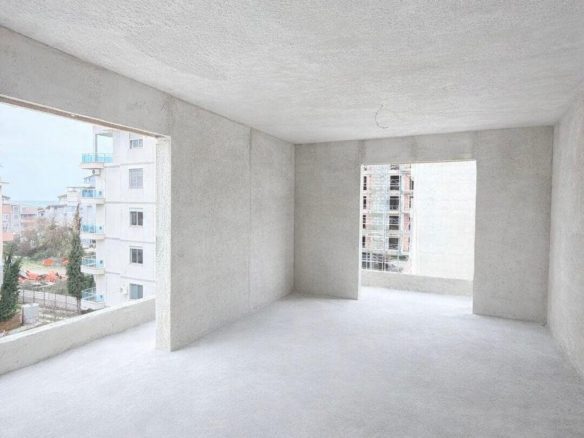 Apartament 1+1 për shitje, në Golem, Durrës.