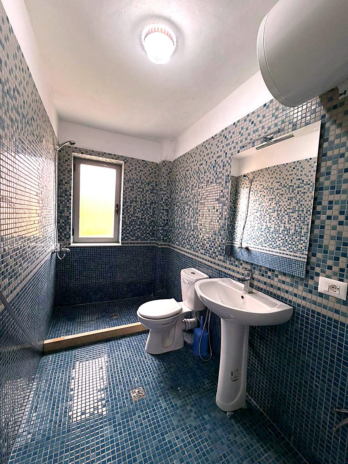 Apartament 1+1 për qera, Tiranë e Re.