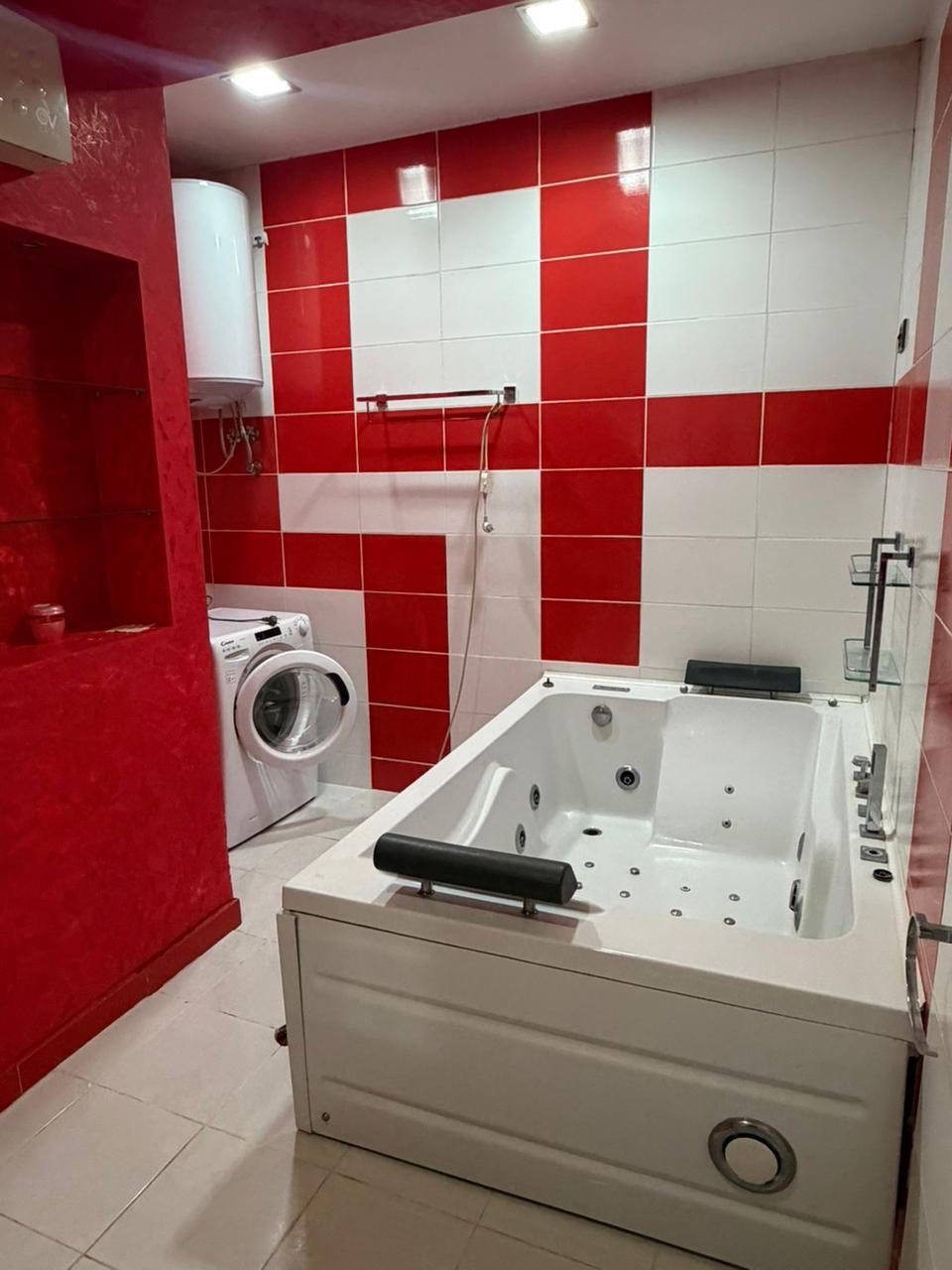 Apartament 2+1 për qera, pranë sheshit Wilson, Tiranë.