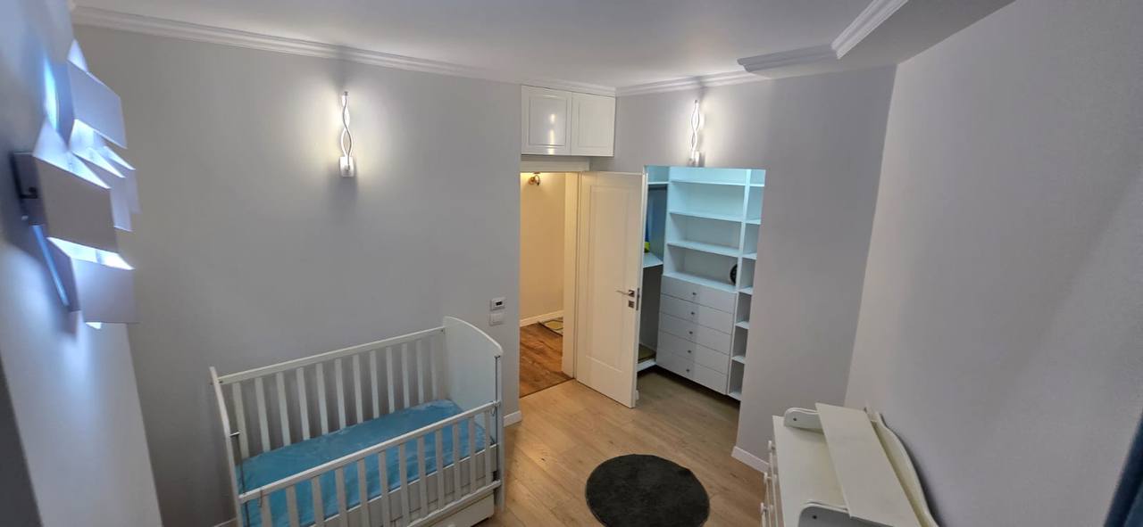 Apartament 3+1 me qera, pranë Kodrës së Diellit 1, Tiranë.