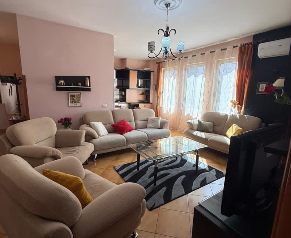 Apartament 2+1 me qera, pranë Fondacionit Eleonora, Tiranë.