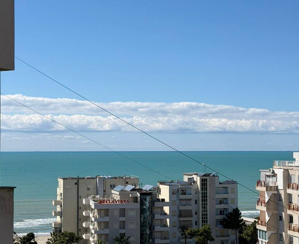 Apartament 2+1 për shitje, te Shkëmbi Kavajës.