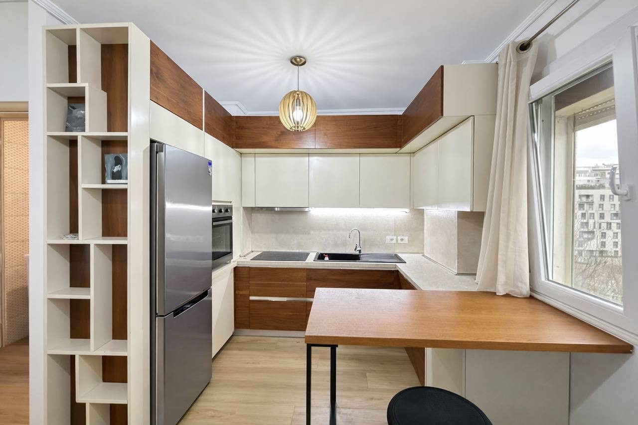 Apartament 2+1 për qera, pranë Kopshtit Zoologjik, Tiranë.