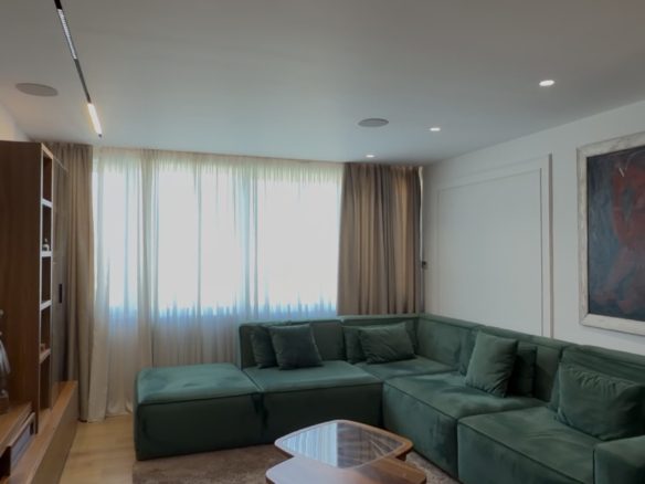 Apartament 3+1 për shitje, përballë Ambasadës Amerikane, Tiranë.
