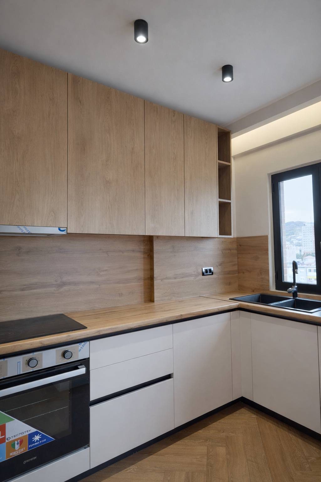 Apartament 2+1 për shitje, pranë kompleksit Delijorgji, Tiranë.