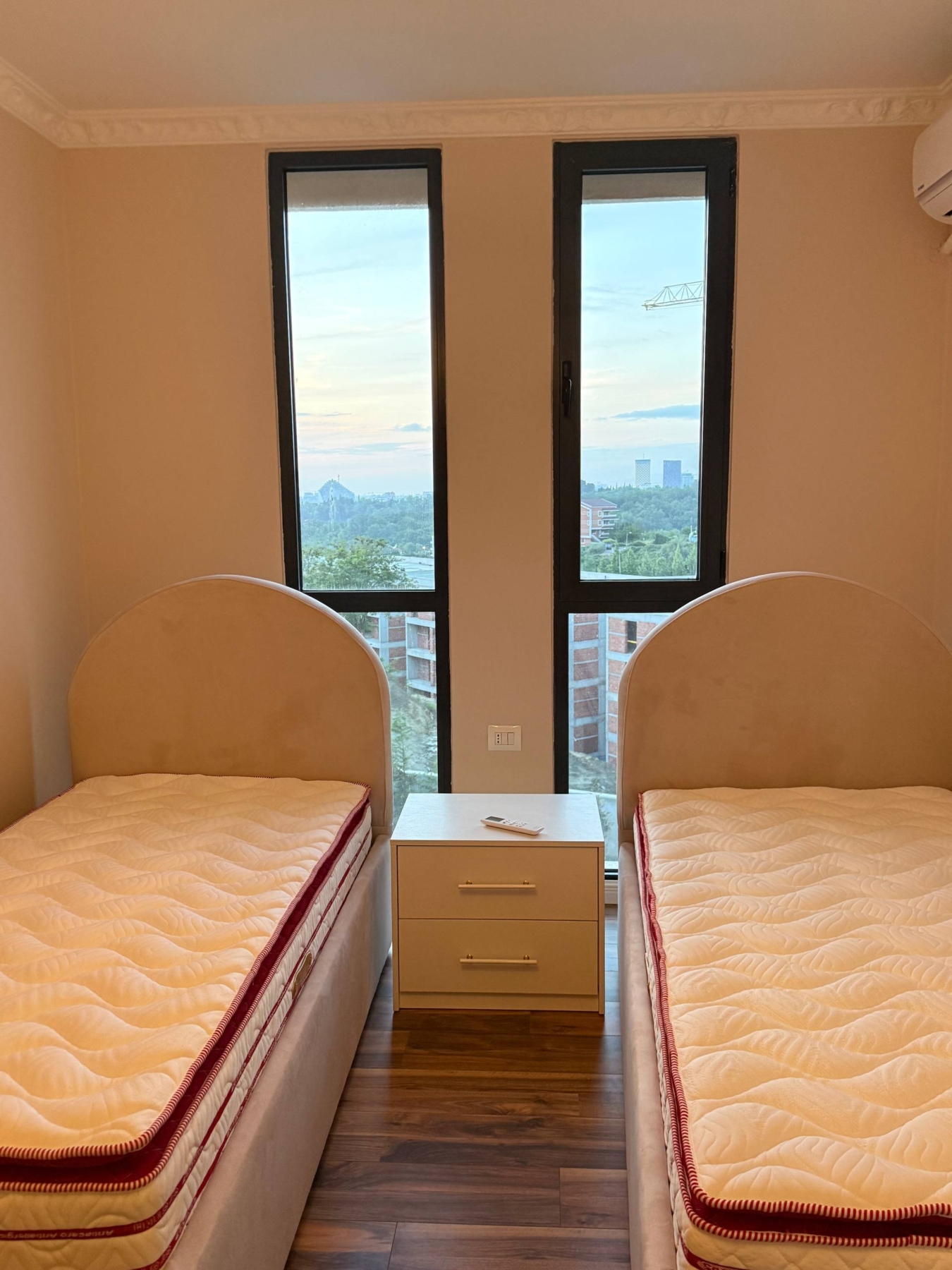 Apartament 2+1+2 në shitje, pranë Vet Hospital, Tiranë.
