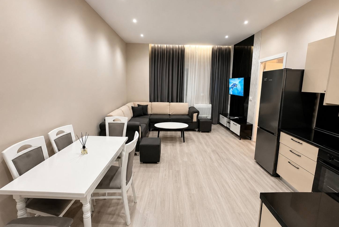 Apartament 1+1 me qera, pranë Kodrës së Diellit 1, Tiranë.