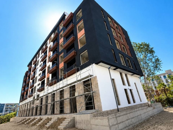 Apartament 1+1 për shitje, në Golem, Durrës.