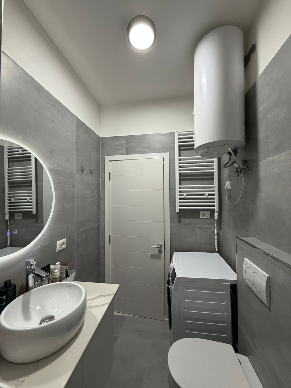 Apartament 1+1 për shitje, në Fresk, Tiranë.