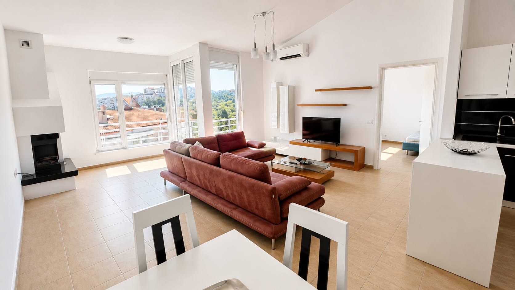 Apartament 2+1 për qera, te Rezidenca Kodra e Diellit, Tiranë.