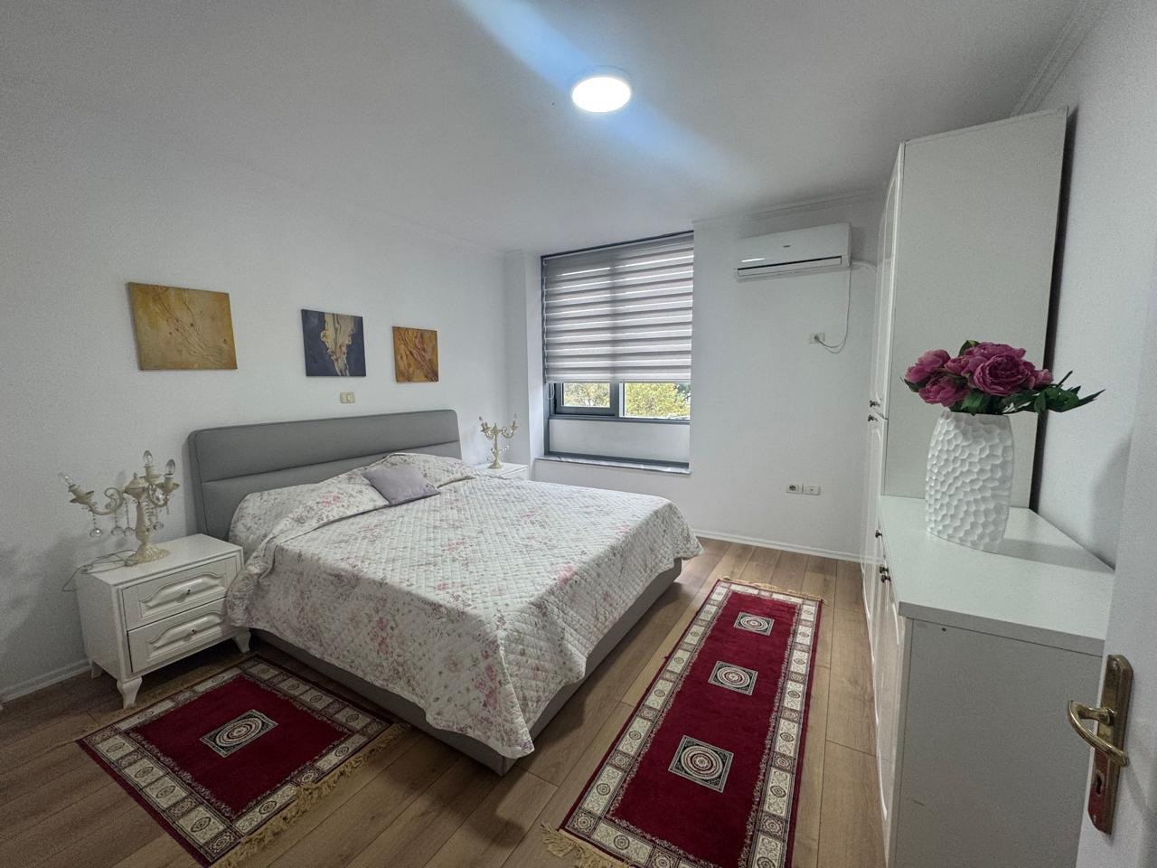 Apartament 2+1 për shitje, pranë Toptan, Tiranë.