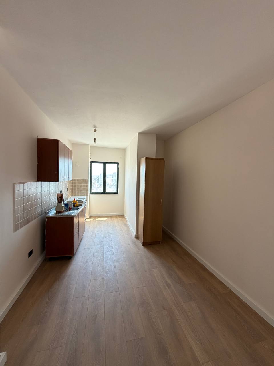 Apartament 2+1 për shitje, te Markata, Durrës.