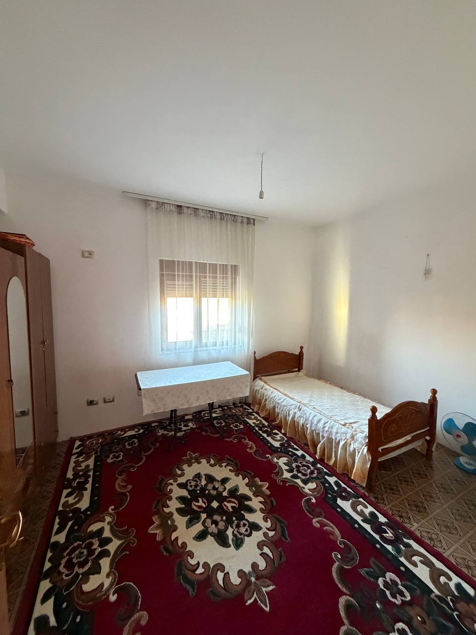 Okazion! Vilë 4-katëshe, në Shkallnur, Durrës.
